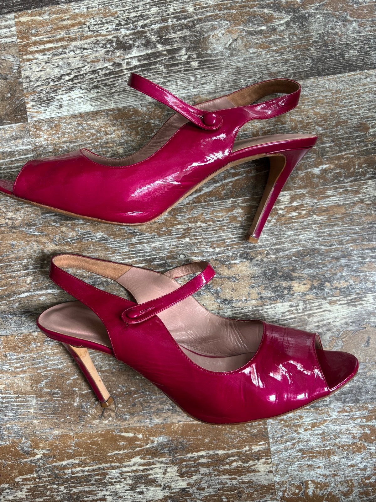 Fuchsia roze lakleren pumps van Marccain, Kleding | Dames, Schoenen, Pumps, Ophalen of Verzenden, Roze, Gedragen