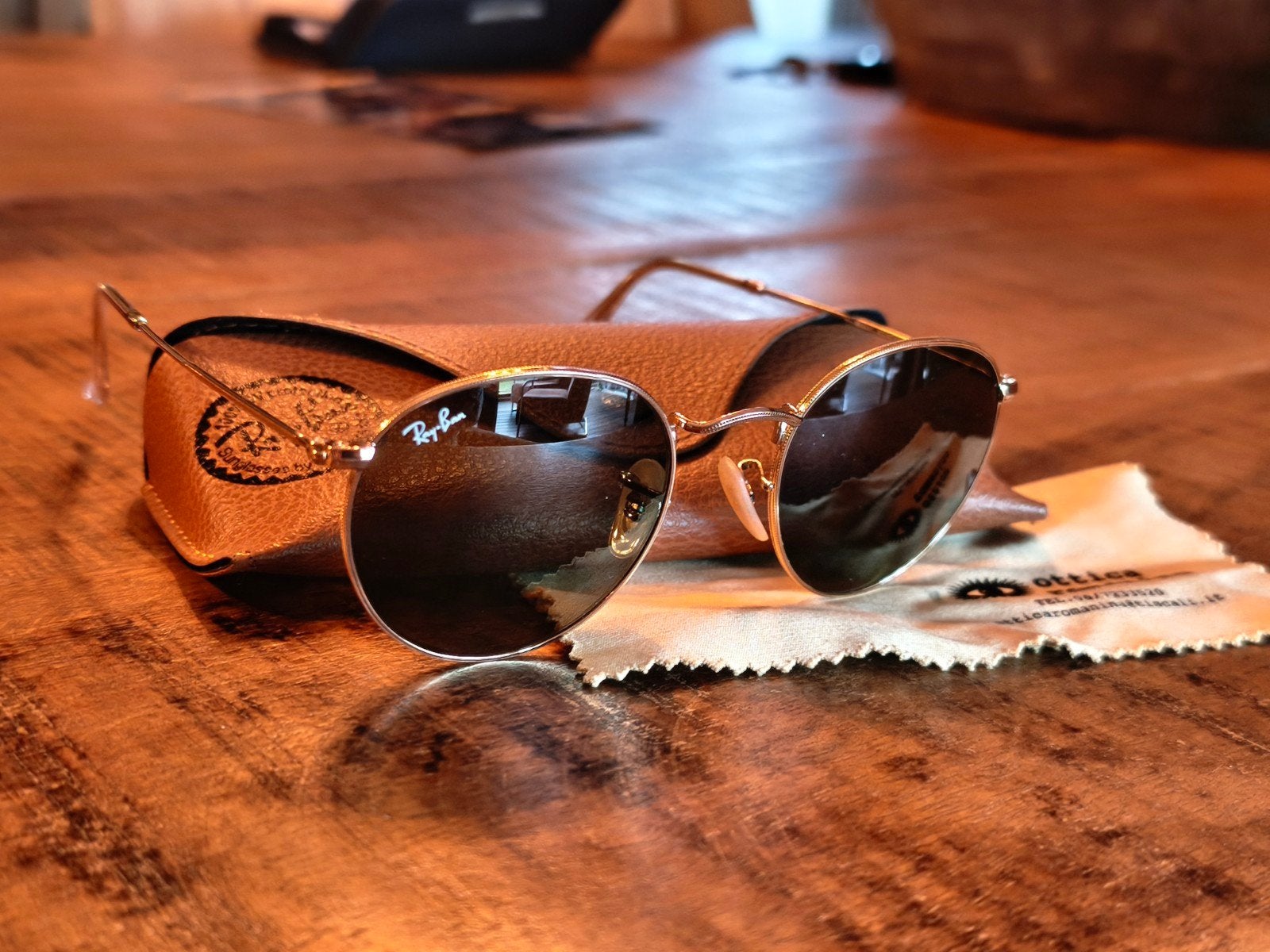 RayBan Round Metal RB3447, Zonnebril, Zwart, Ophalen of Verzenden, Zo goed als nieuw