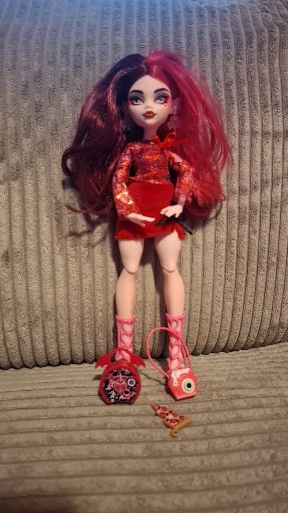 Monster high pop + spulletjes, Verzamelen, Ophalen of Verzenden, Zo goed als nieuw, Pop