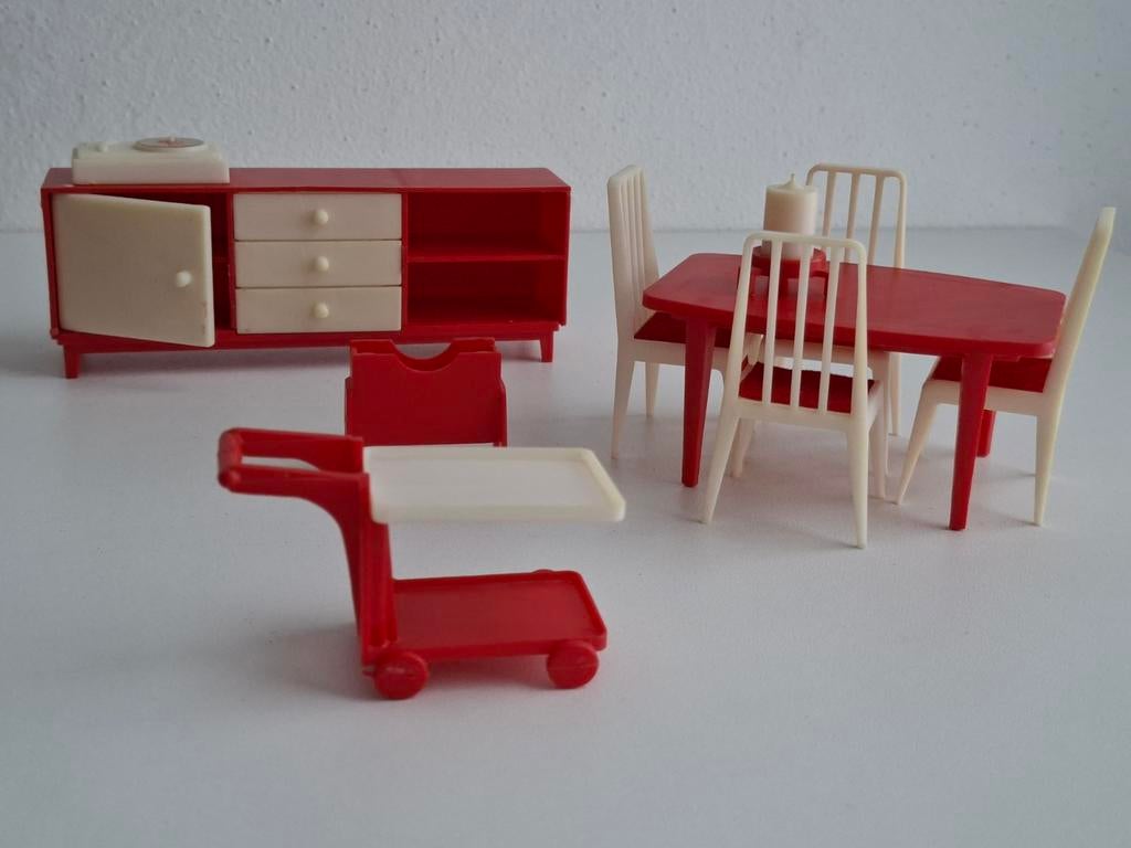 Vintage poppenhuis meubels - rood/crème set, Ophalen of Verzenden, Zo goed als nieuw