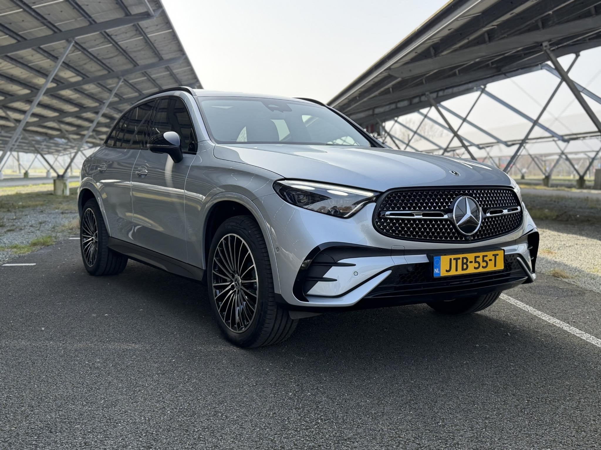 Mercedes-Benz GLC-klasse 300e 4MATIC Sport Edition | Night |, Auto's, Automaat, 4 cilinders, 2000 kg, 167 km/l