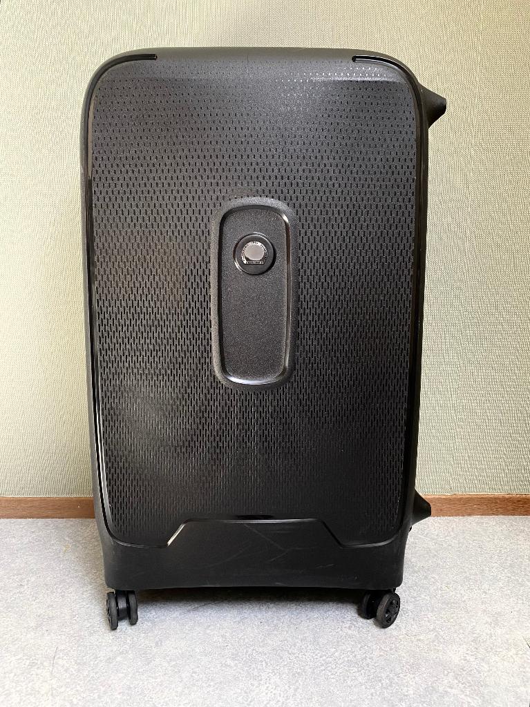 Koffer Delsey Moncey 4 Wheel Trolley 82 cm Zwart Z.G.A.N., Hard kunststof, 45 tot 55 cm, Zo goed als nieuw, 70 cm of meer