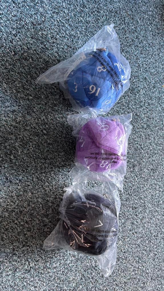 Stoffen d20 opberg knuffels, Hobby en Vrije tijd, Ophalen of Verzenden, Nieuw