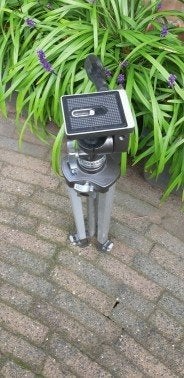 Stevig statief / driepoot in goede staat, Ophalen, Zo goed als nieuw, Driepoot