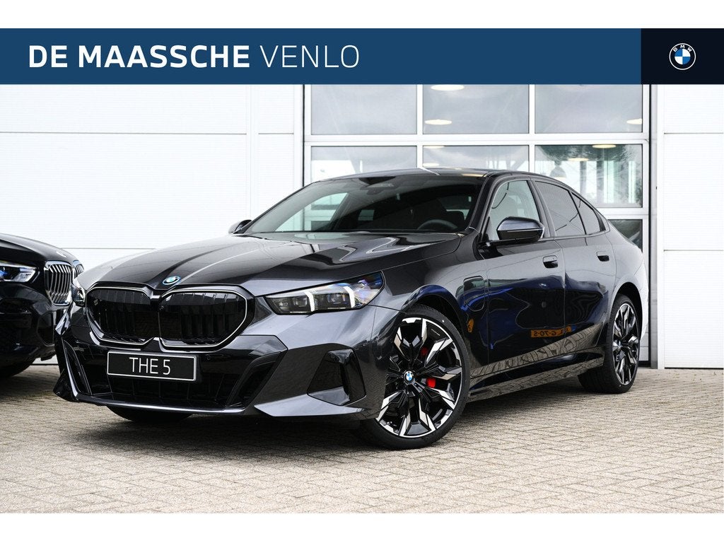 BMW 5 Serie 530e M Sport Automaat / Panoramadak / Stoelventi