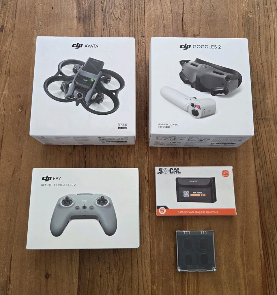 DJI Avata - Fly More, Pro-View Combo met extra's, DJI, 1 tot 5 kilometer, Topkwaliteit, Extra accu('s)