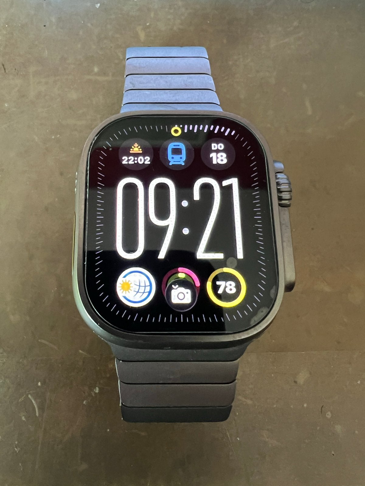 Casio Watch Ultra 1 met 2  titanium banden en schakels, Ophalen of Verzenden, Zo goed als nieuw, Waterdicht, GPS