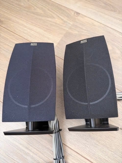 Altec Lansing VS2721 2.1 Speakerset met Subwoofer, Overige merken, Gebruikt, Inclusief kabels, Speakerset