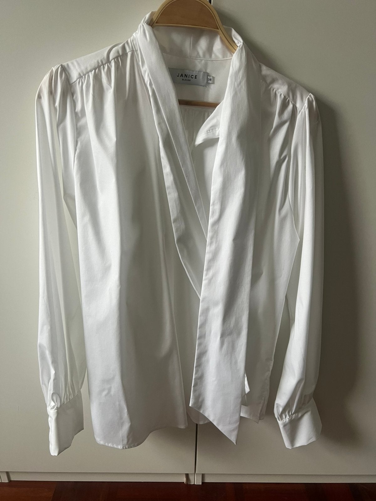 Janice blouse, Kleding | Dames, Ophalen of Verzenden, Zo goed als nieuw, Maat 38/40 (M), Wit