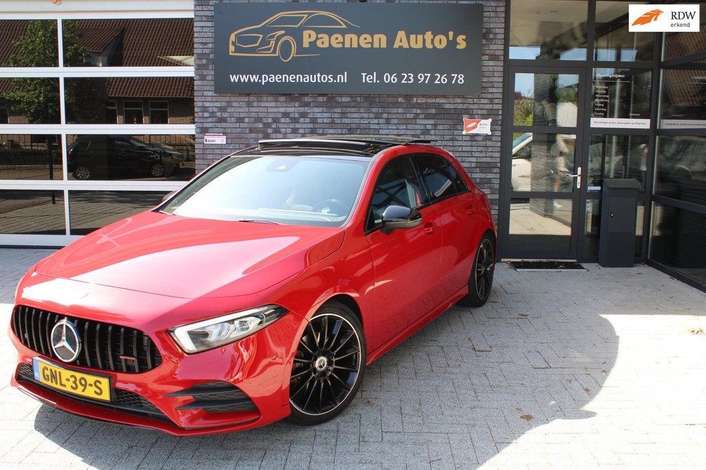 Mercedes-Benz A-klasse 200 Premium|A35 LOOK|Pano|Cam|Sfeer, Auto's, Gebruikt, 4 cilinders, 163 pk, Bedrijf