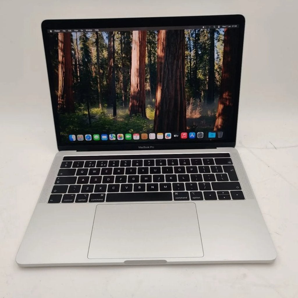 Apple MacBook Pro 2019 Nu voor maar €449,99, MacBook Pro, Apple, 2 tot 3 Ghz, Apple