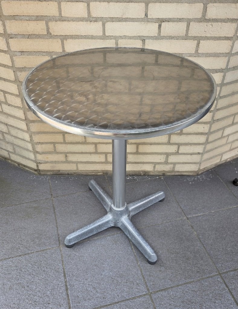 Leuk bistro tafeltje, Ophalen of Verzenden, Gebruikt, Rond, Metaal