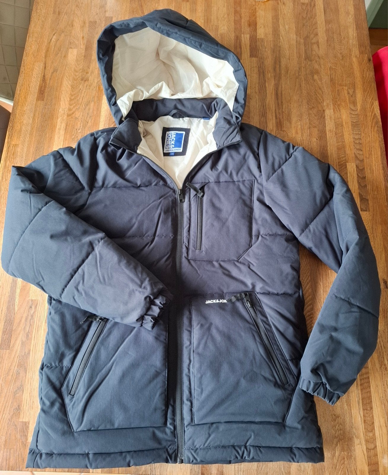 Jack & Jones winterjas maat 176, Kleding | Heren, Zwart, Overige maten, Ophalen of Verzenden, Zo goed als nieuw