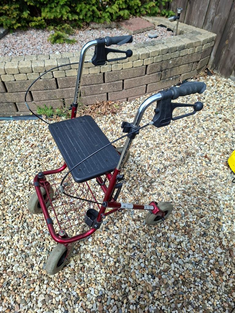 Rollator in zeer goede staat, Ophalen, Gebruikt