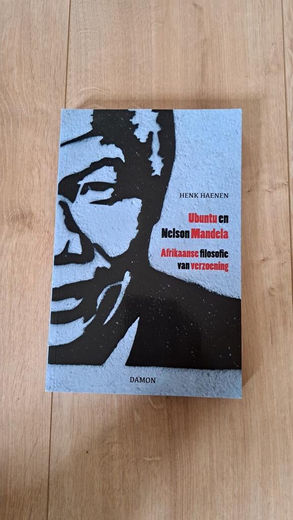 Ubuntu en Nelson Mandela: filosofie van verzoening, Boeken, Ophalen of Verzenden, Zo goed als nieuw, Praktische filosofie, Henk Haenen