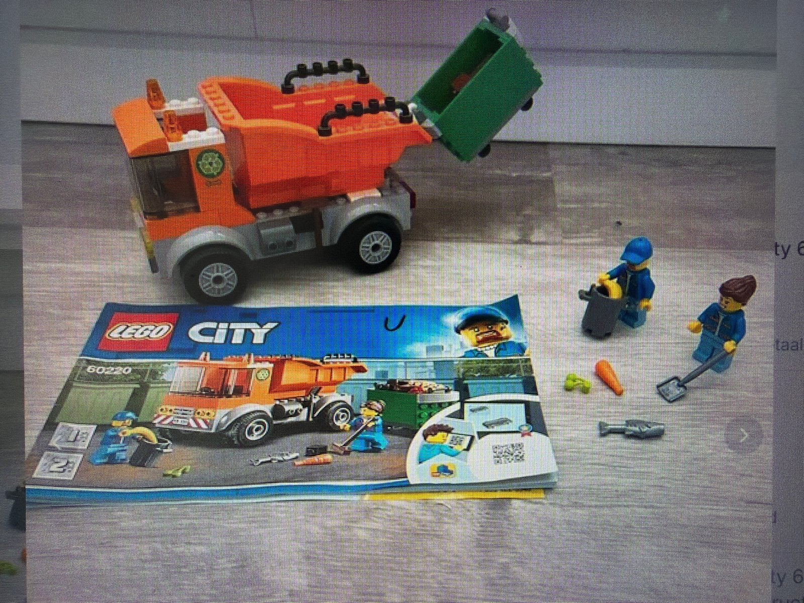 Lego City Vuilniswagen 60220 met minifiguren en instructies, City, Lego, Ophalen of Verzenden, Zo goed als nieuw