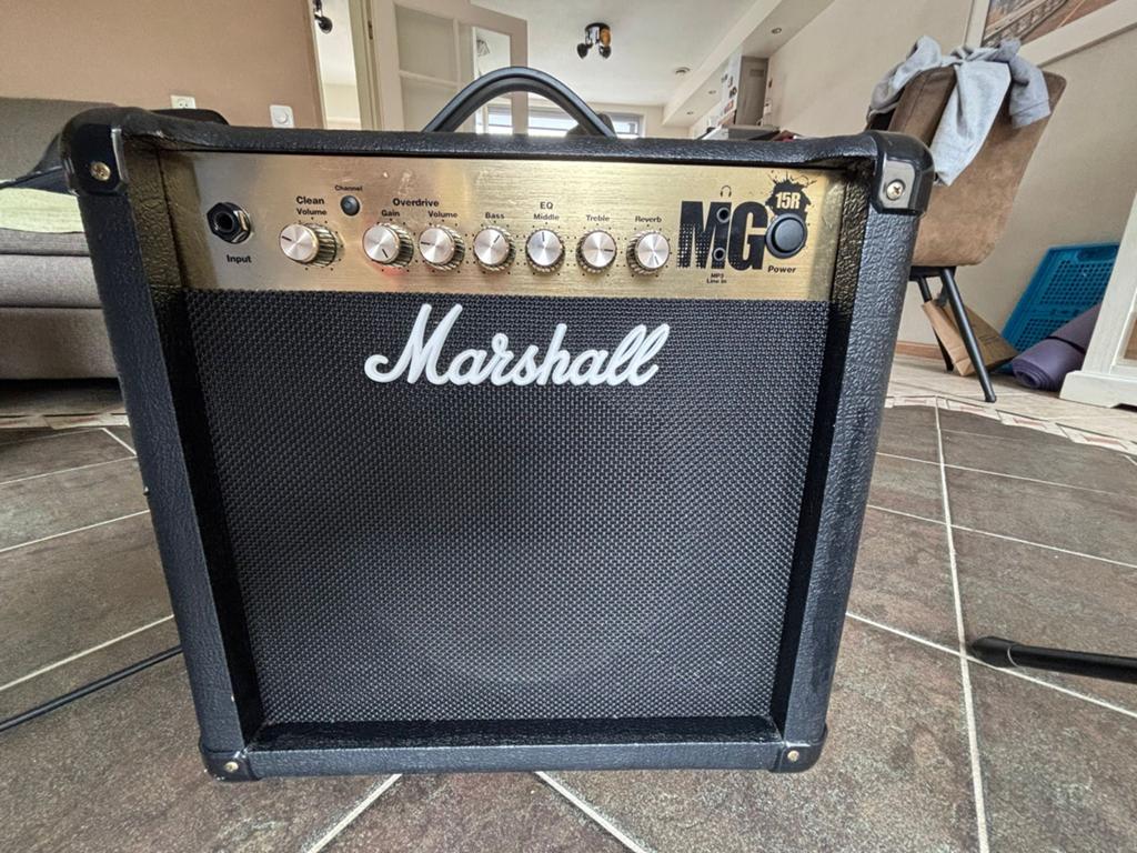 Marshall MG15R gitaar versterker, Muziek en Instrumenten, Ophalen of Verzenden, Minder dan 50 watt