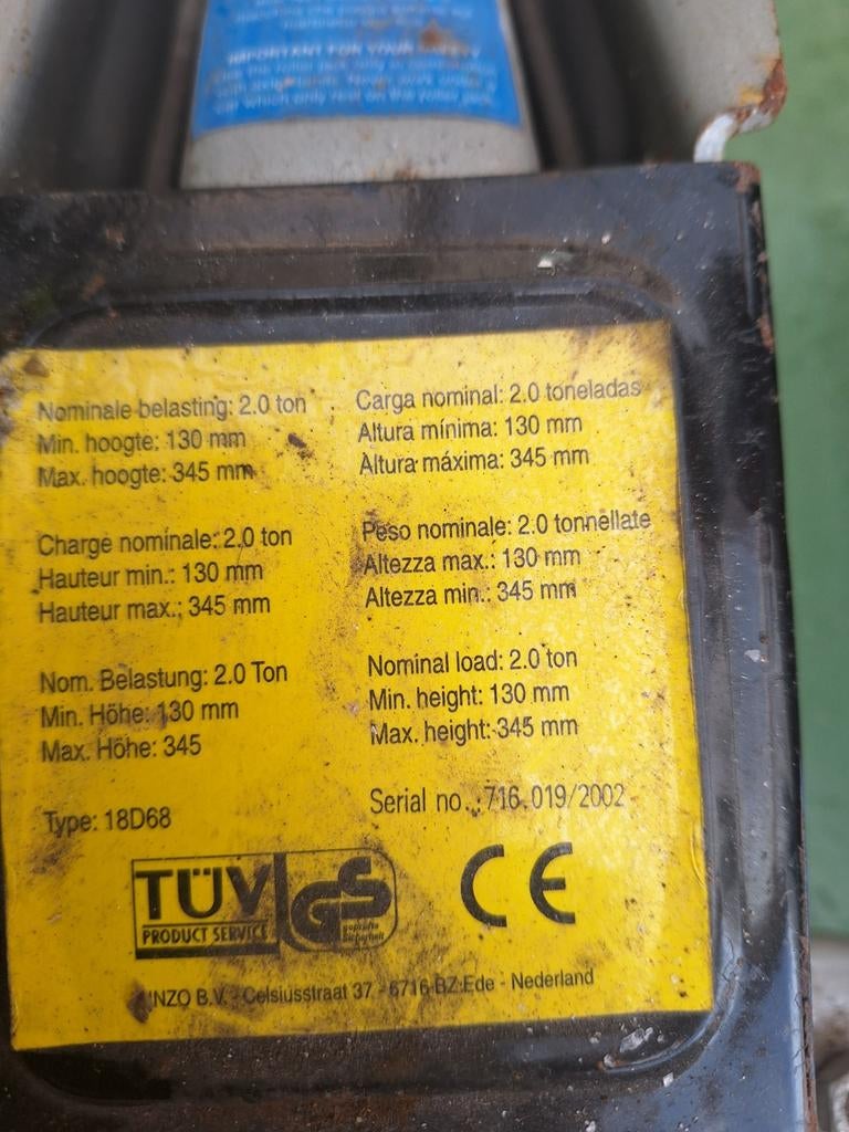 Autokrik + sneeuw kettingen + parabool droogmolen pen., Ophalen, Nieuw, Hydraulisch, Garagekrik