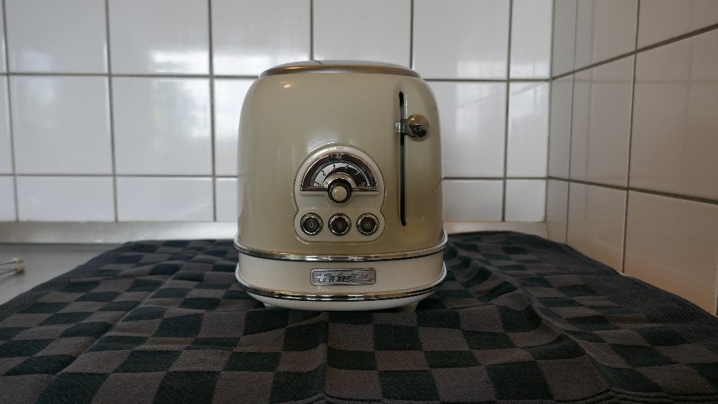 Broodrooster Ariete, Vintage Look in Beige met Tostiklemmen, Ophalen, Zo goed als nieuw, Uitneembare kruimellade