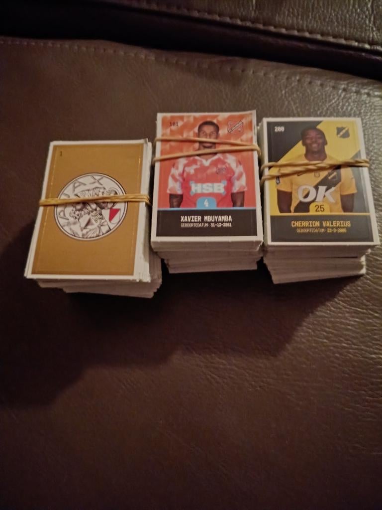 Voetbalplaatjes Plus, Ophalen of Verzenden