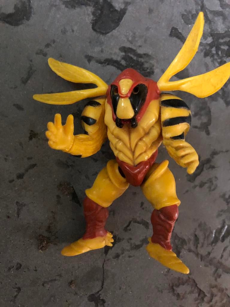 Grumble Bee alien bandai 1994 power ranger enemy, Verzamelen, Poppetjes en Figuurtjes, Zo goed als nieuw, Ophalen