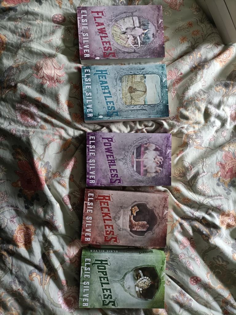 Chestnut spring series Elsie Silver, Boeken, Romans, Zo goed als nieuw, Ophalen of Verzenden