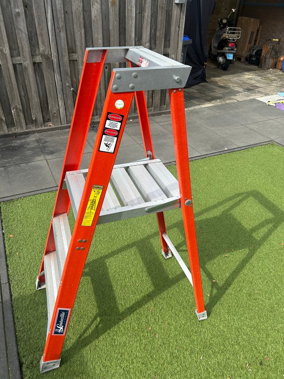 Louisville glasvezel bordestrap, Doe-het-zelf en Verbouw, Ophalen of Verzenden, Gebruikt, Trap, Minder dan 2 meter