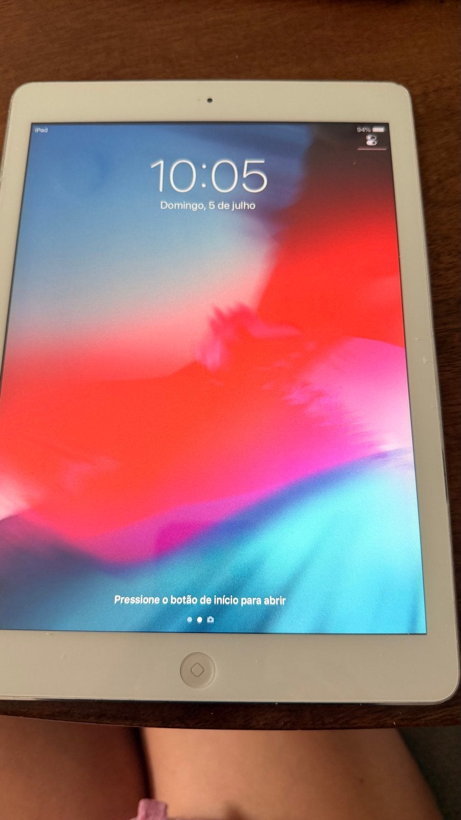 Apple iPad Air 128GB Wi-Fi Zilver met hoesjes, Computers en Software, Apple iPads, 10 inch, Apple iPad Air, Ophalen of Verzenden