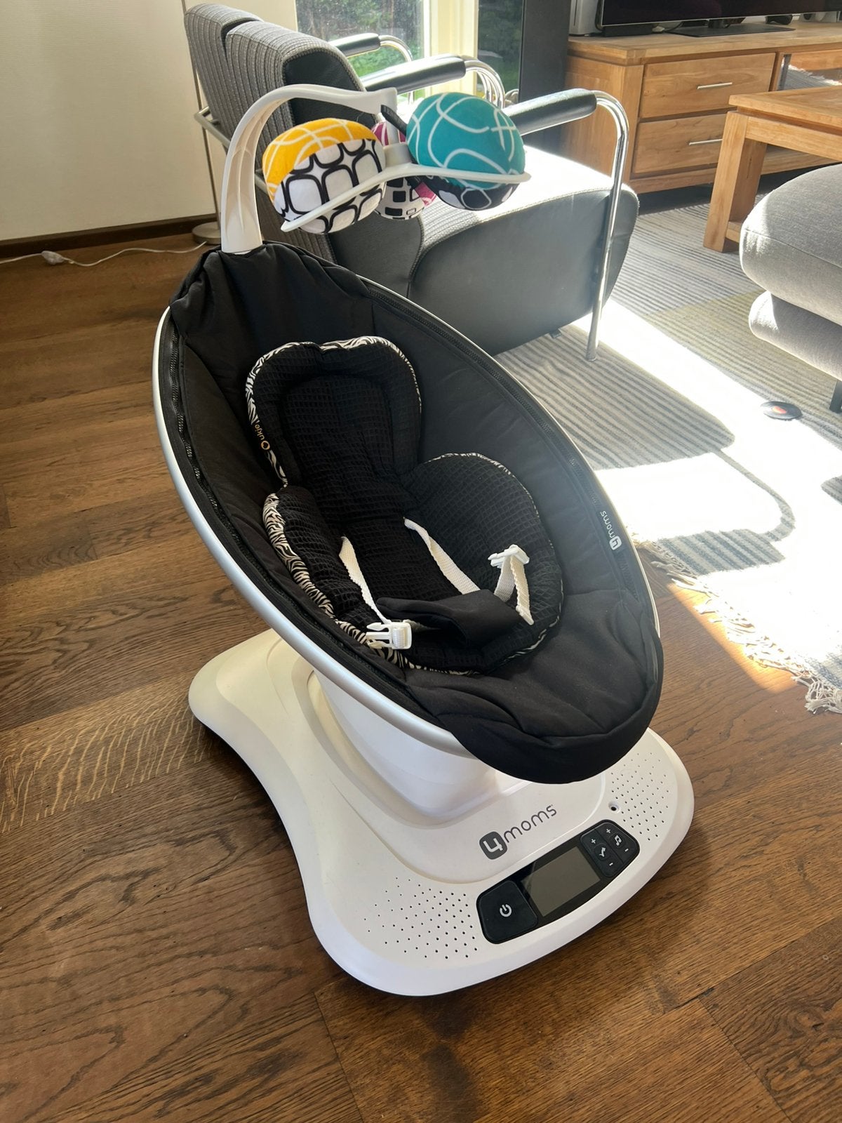 4Mons MamaRoo4, Schommelstoel, Met gordel(s) of riempje(s), Zo goed als nieuw, Ophalen