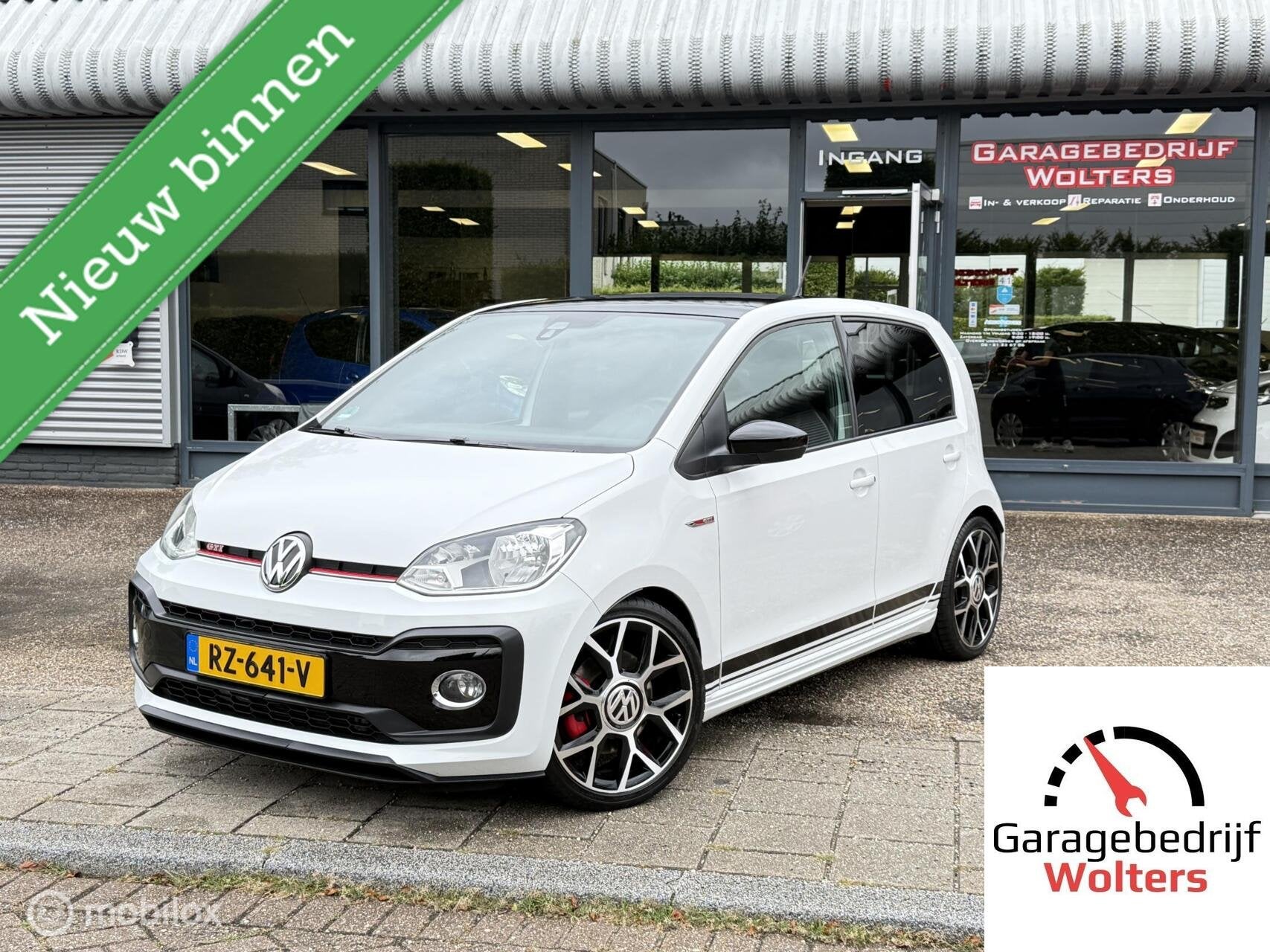 Volkswagen Up! 1.0 TSI GTI 150PK+ OPEN LUCHT FILTER SP.UITLA, 970 kg, Stof, 4 stoelen, Wit
