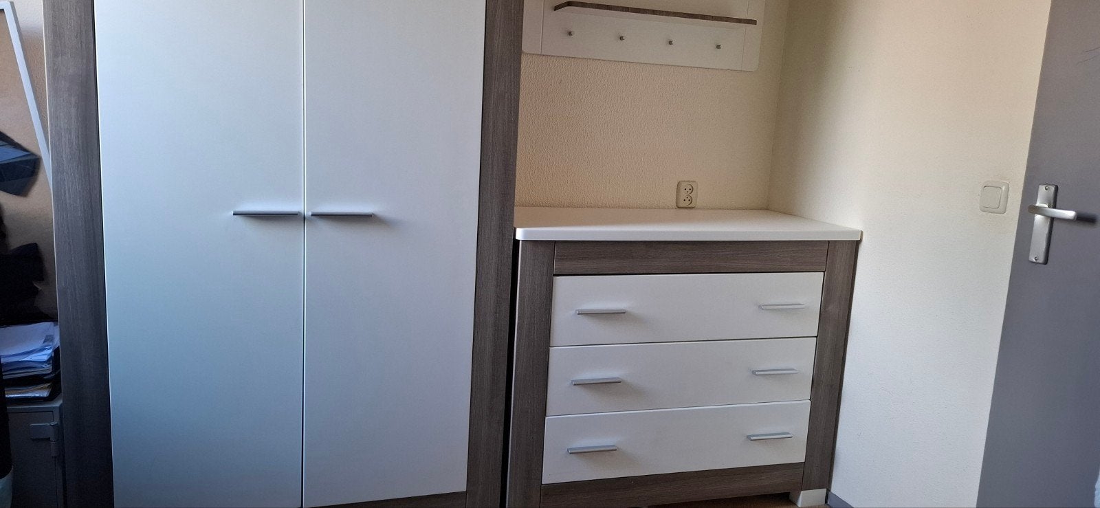 kledingkast commode en wandplank, Ophalen, Gebruikt, Kast