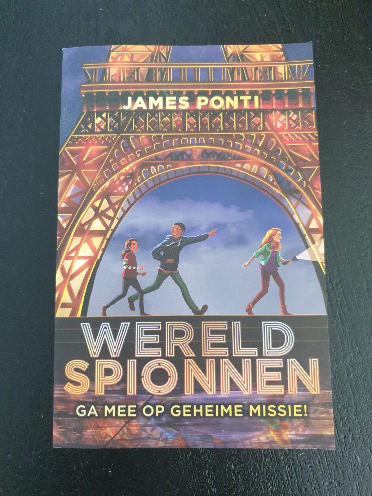 wereld spionnen - james ponti, Ophalen, Zo goed als nieuw, Fictie