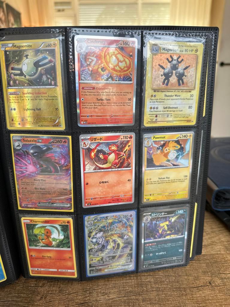 Diverse Pokémon Kaarten Collectie - Zeldzaam & Glanzend, Ophalen of Verzenden, Zo goed als nieuw, Meerdere kaarten, Foil