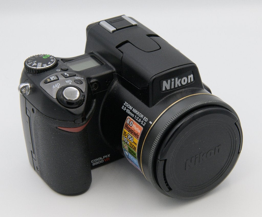 Nikon Coolpix 8800 VR Digitale Camera 8.0 Megapixels, 8 megapixels, Ophalen of Verzenden, Nikon, 8 keer of meer