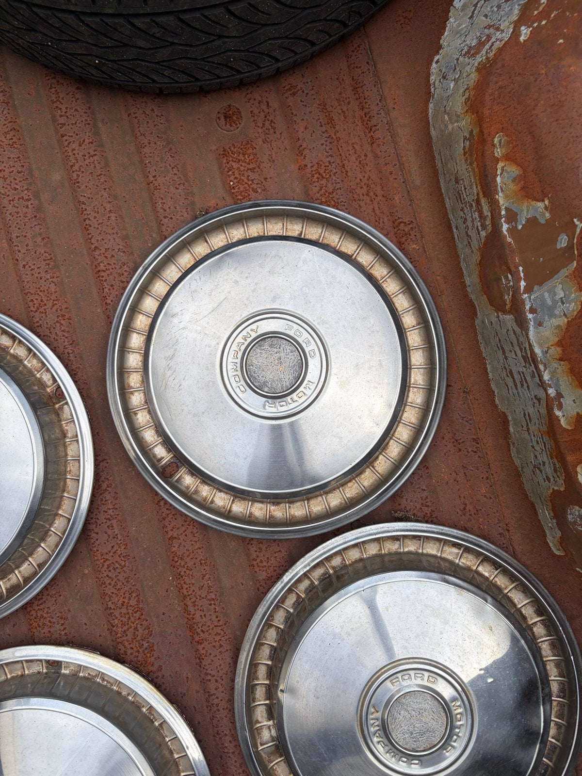 4 Ford wiel doppen f100 1974 15 inch 5 gaats, Ophalen, Gebruikt