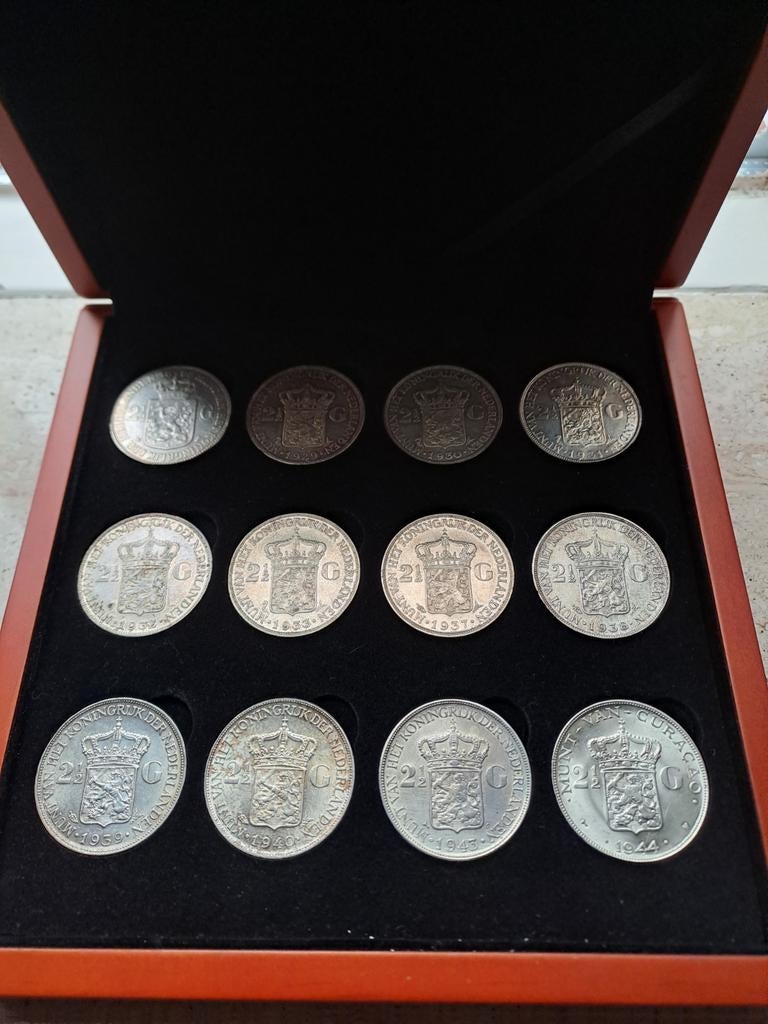 Uiterst zeldzame wilhelmina muntset, Postzegels en Munten, Munten | Nederland, Setje, 2½ gulden, Koningin Wilhelmina, Zilver, Ophalen of Verzenden