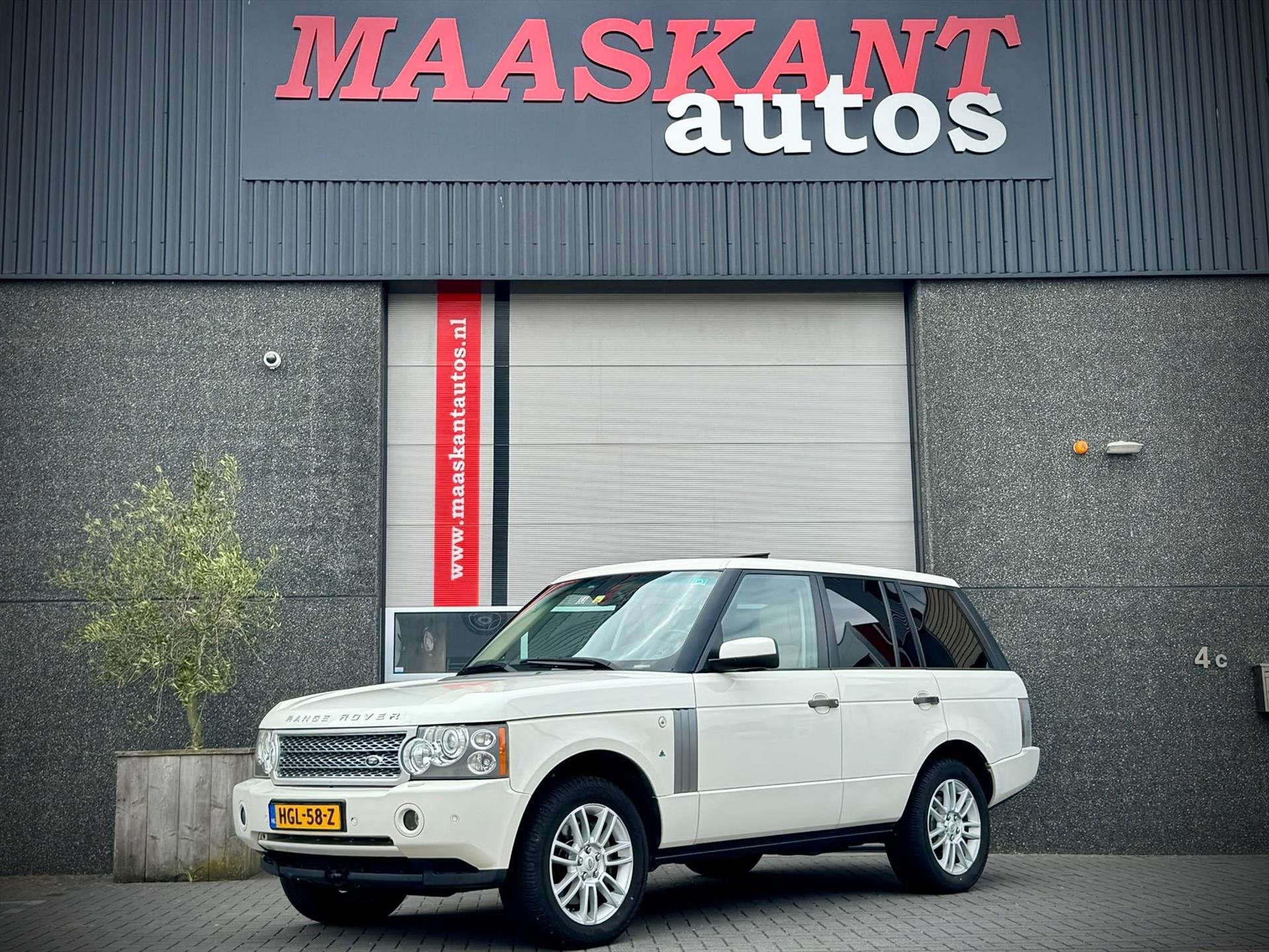 Land Rover Range Rover 3.6 TDV8 HSE / Sunroof / Harman Kardo, 3628 cc, Wit, Leder, Diesel