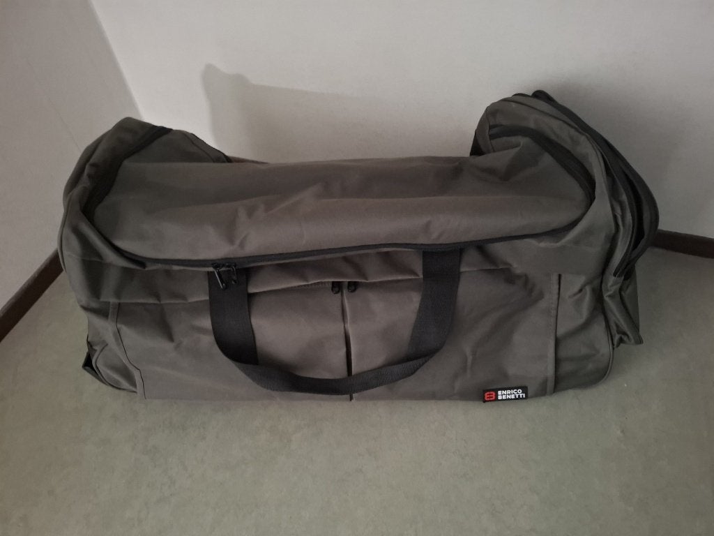 groene reistrolley Enrico Benetii van 91 liter, Uitschuifbare handgreep, Gebruikt, Minder dan 50 cm, Ophalen of Verzenden
