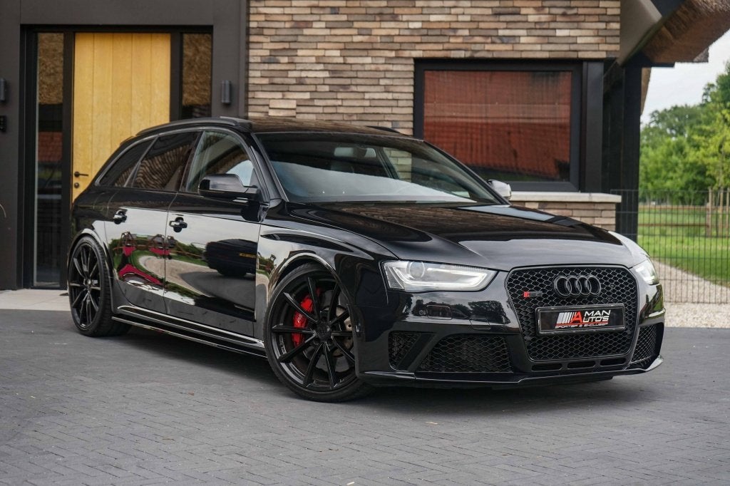Audi RS4 Avant 4.2 FSI V8 Quattro Pano/B&O/Carbon/KW-V3/450P, Auto's, Automaat, Euro 5, Gebruikt, 8 cilinders