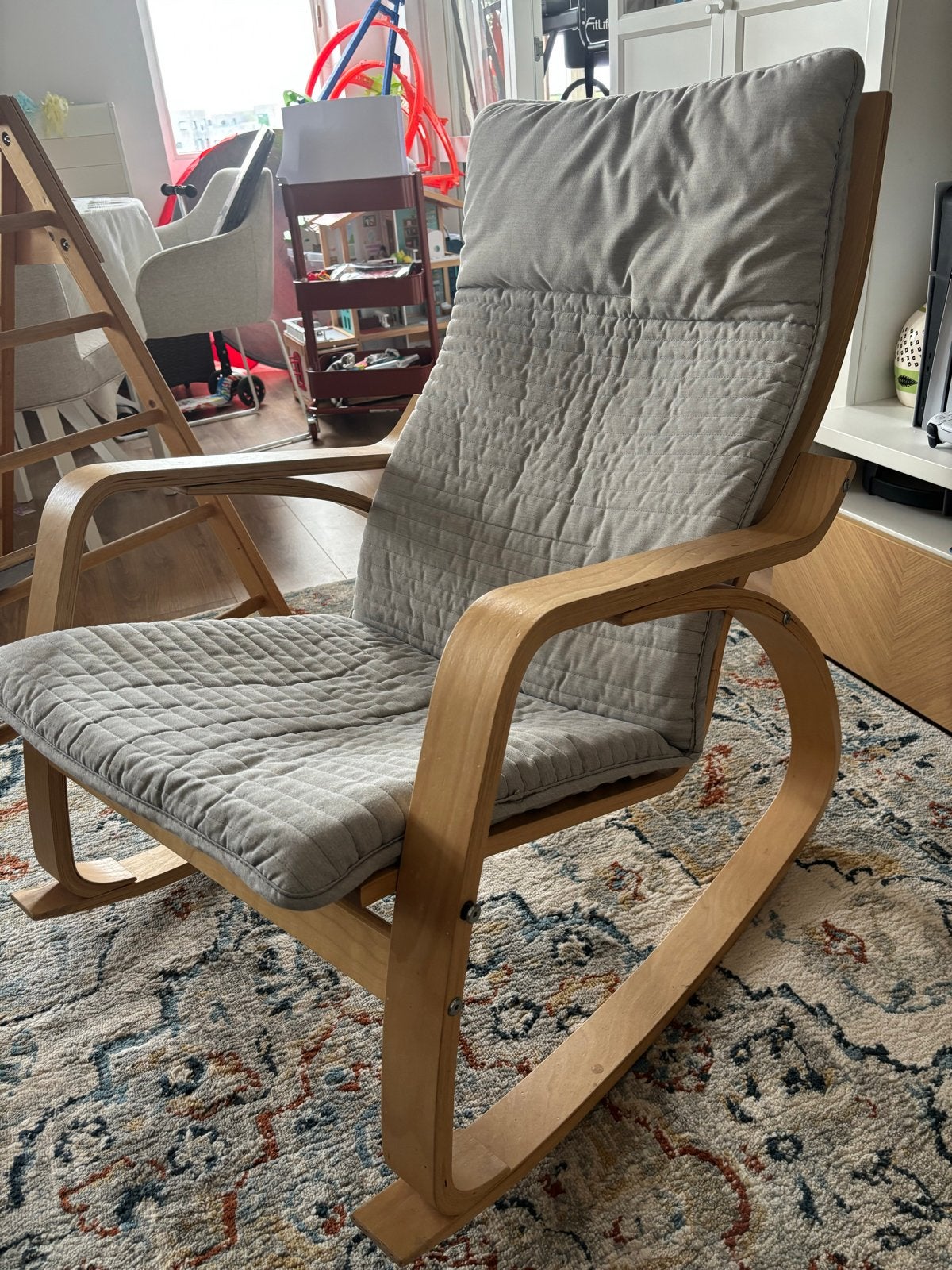 IKEA Poäng stoel in goede staat, kussen fris gewassen, Ophalen, Zo goed als nieuw, Hout, Eén