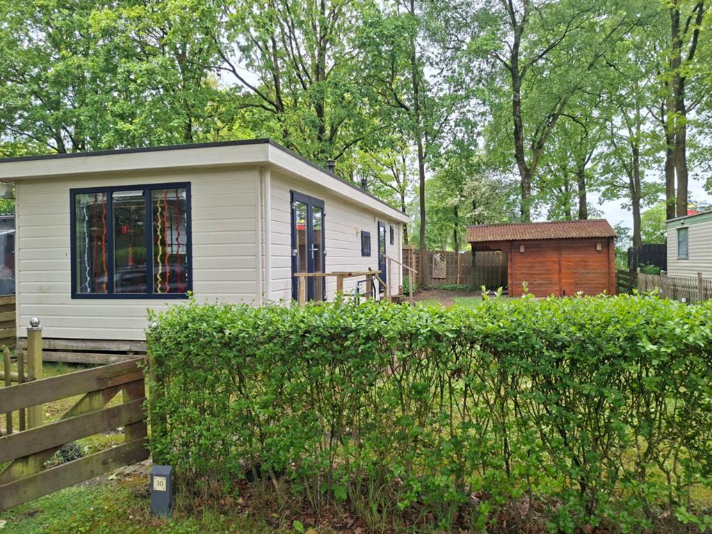 Prachtig 4 pers. Chalet op camping de otterberg te huur.