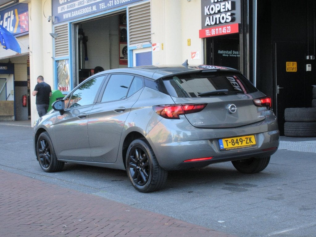 Opel Astra 1.4 Turbo Automaat Navi Stoel&Stuurverwarming, Auto's, Opel, Stof, Euro 6, 150 pk, 620 kg