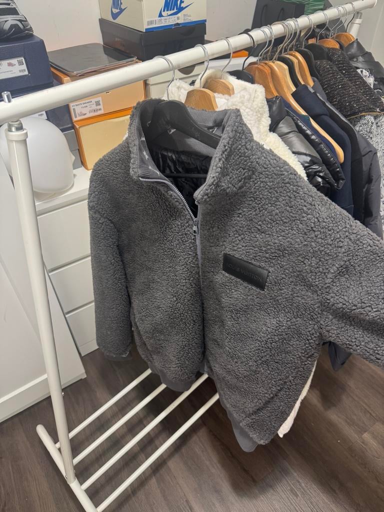 Louis Vuitton Leather Patch Blouson Grey, Kleding | Heren, Ophalen of Verzenden, Nieuw