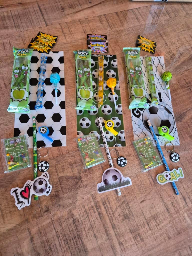 Voetbal traktatie zakjes - compleet pakket, Ophalen of Verzenden, Nieuw, Jongen of Meisje