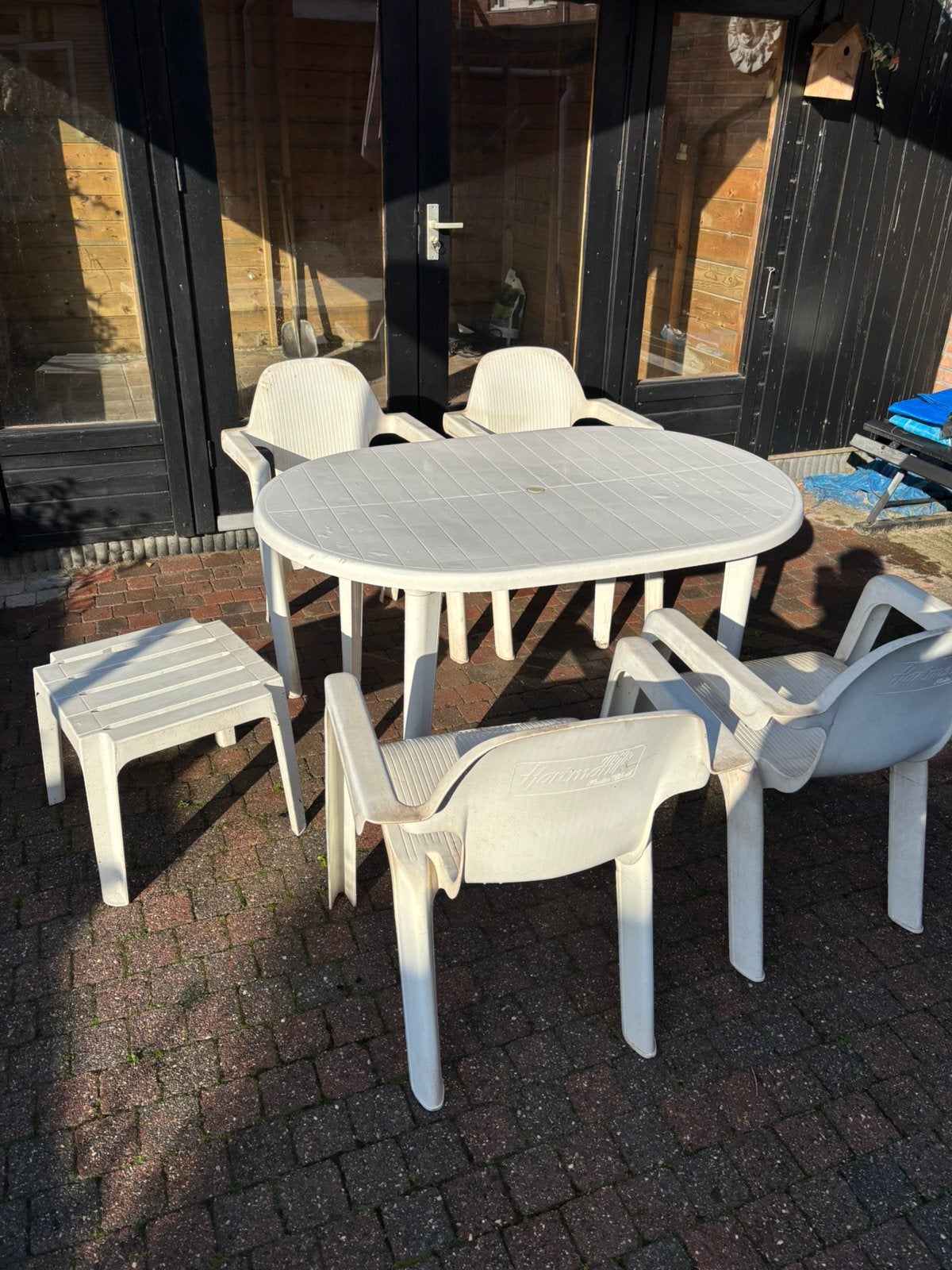 Hartman Tuinset | 4 stoelen en tafel | Gratis, Ophalen, 4 zitplaatsen, Kunststof, Gebruikt