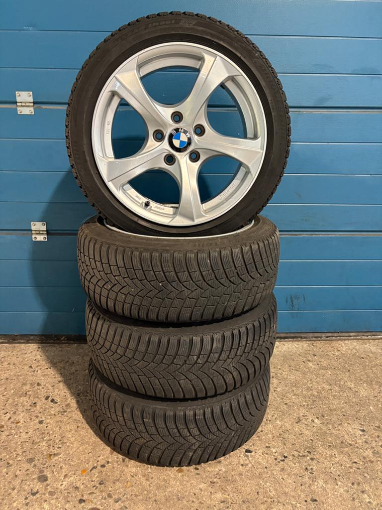 Originele BMW 3-Serie 17 inch inclusief Winterbanden, Auto-onderdelen, Banden en Velgen, Ophalen, Gebruikt, Banden en Velgen, 17 inch