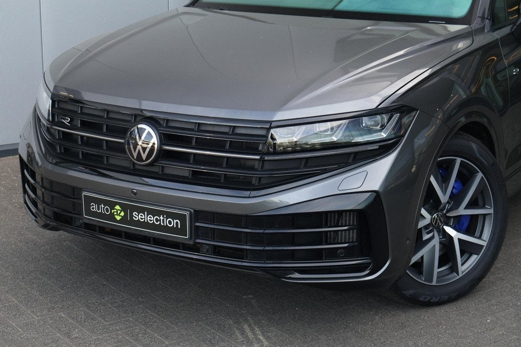 Volkswagen Touareg 3.0 TSi eHybrid 4MOTION R / Panorama / Tr, Auto's, Automaat, 14 kWh, Gebruikt, 2995 cc