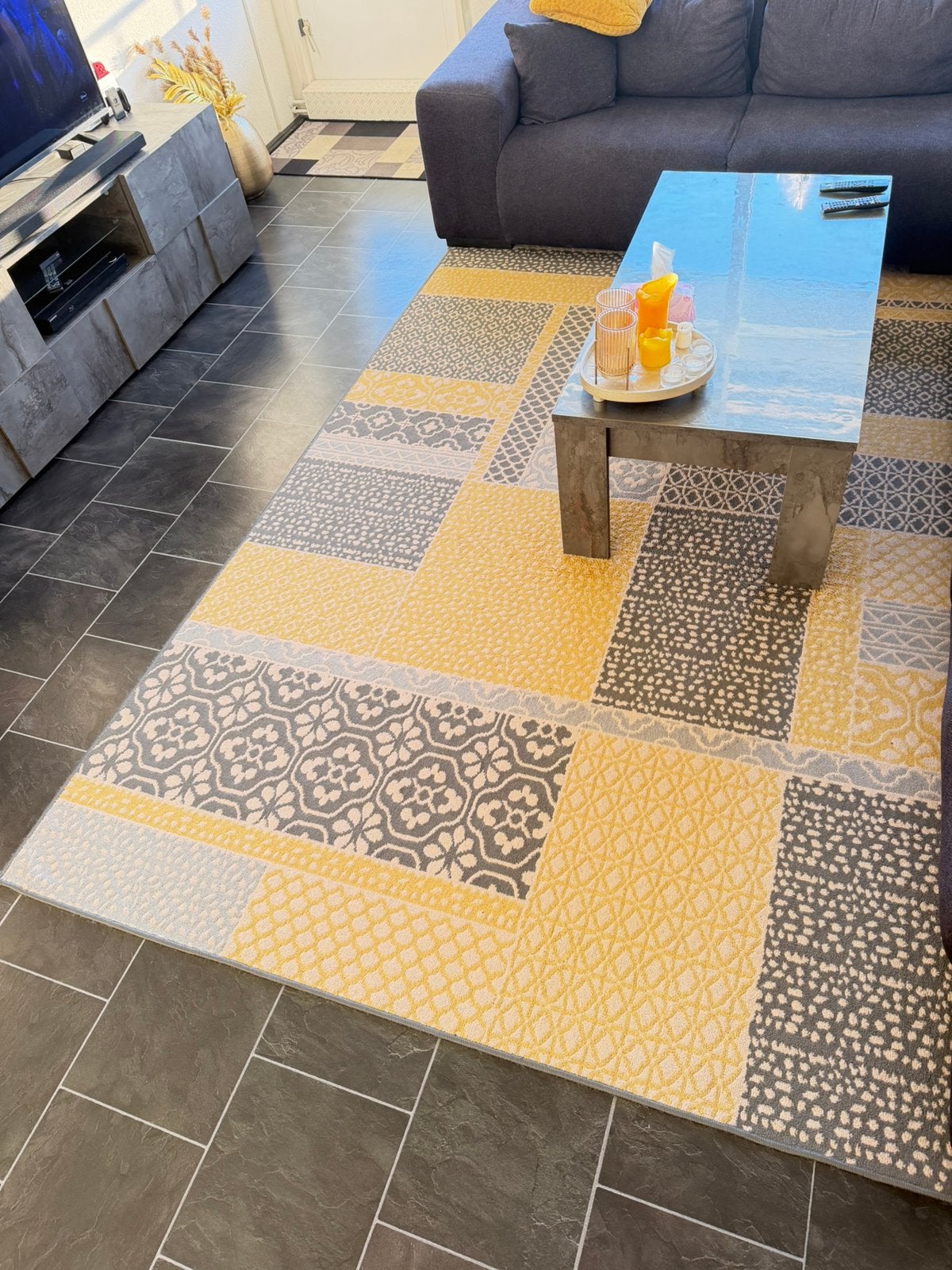 Vloerkleed, Grijs/Geel, Rechthoek, 290x200 cm, Modern, Ophalen, 200 cm of meer, Modern, Grijs, Geel, Sfeervol, Zo goed als nieuw