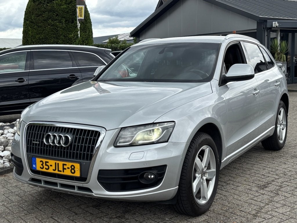 Audi Q5 2.0 TFSI Quattro Automaat 2009 Youngtimer (bj 2009), Automaat, Gebruikt, 4 cilinders, Bedrijf