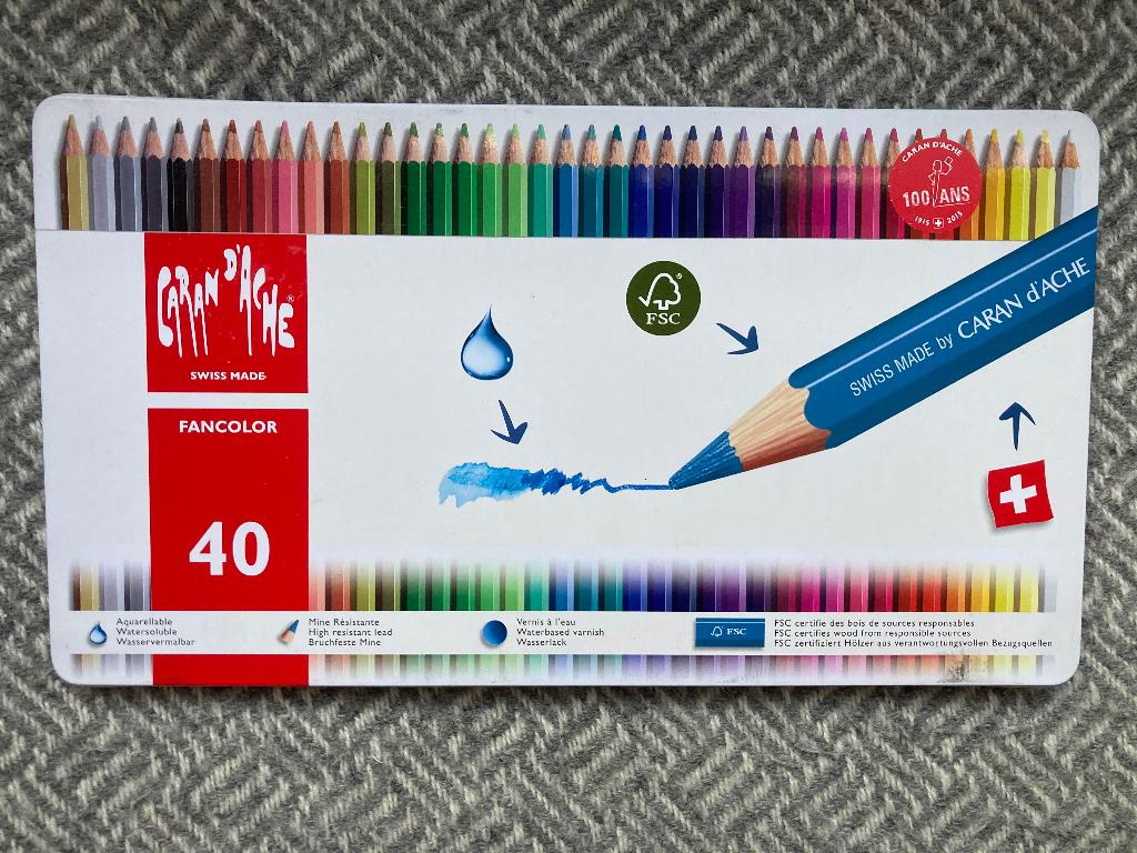 40 Fancolor aquarelpotloden Caran d’Ache, Ophalen of Verzenden, Zo goed als nieuw, Potlood of Stift
